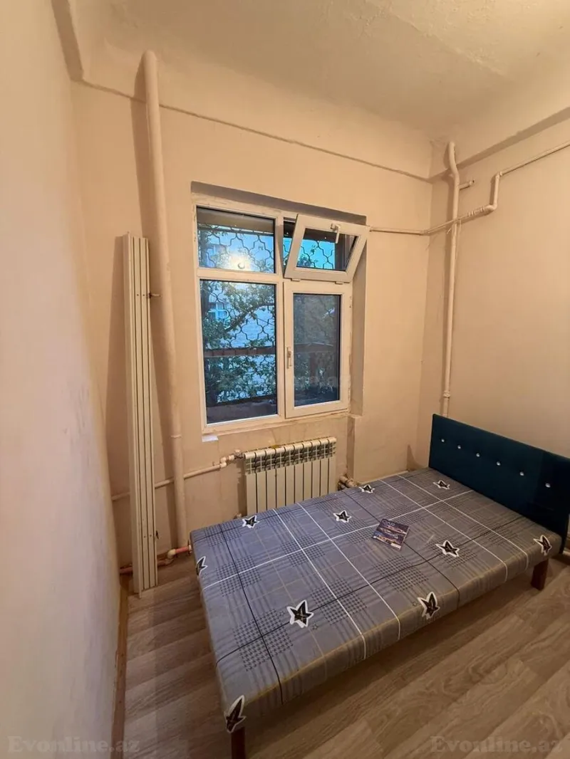 Satılır 2 otaqlı Mənzil Köhnə tikili 38 m² Neftçilər m. - şəkil 3