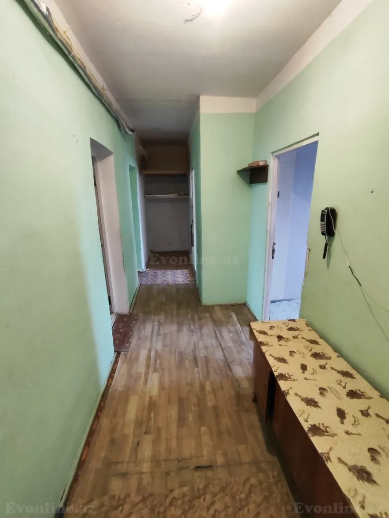 Satılır 4 otaqlı Mənzil Köhnə tikili 81 m² Lökbatan - şəkil 3