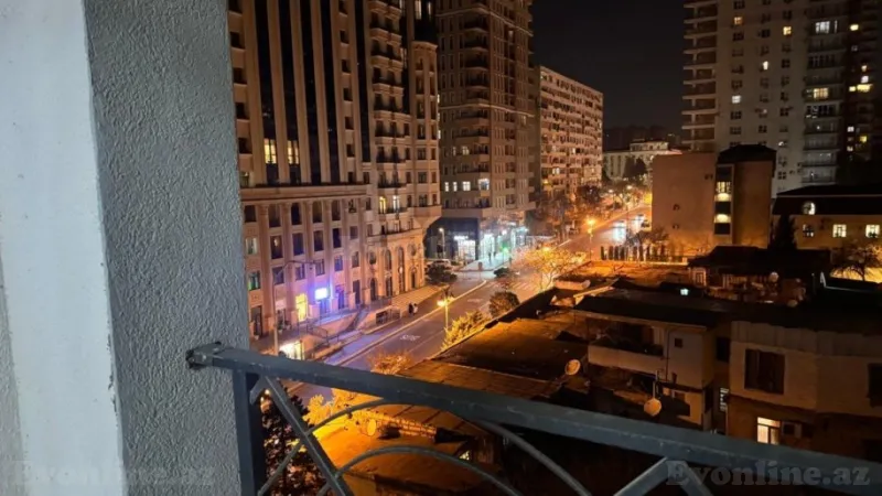 Satılır 2 otaqlı Mənzil Yeni tikili 51 m² 28 May m. - şəkil 2