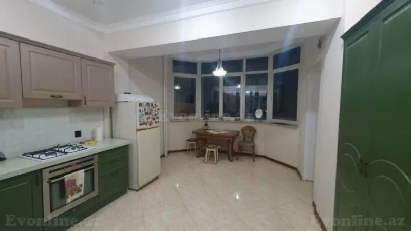 Kirayə verilir 3 otaqlı Mənzil Yeni tikili 150 m² Yasamal - şəkil 6