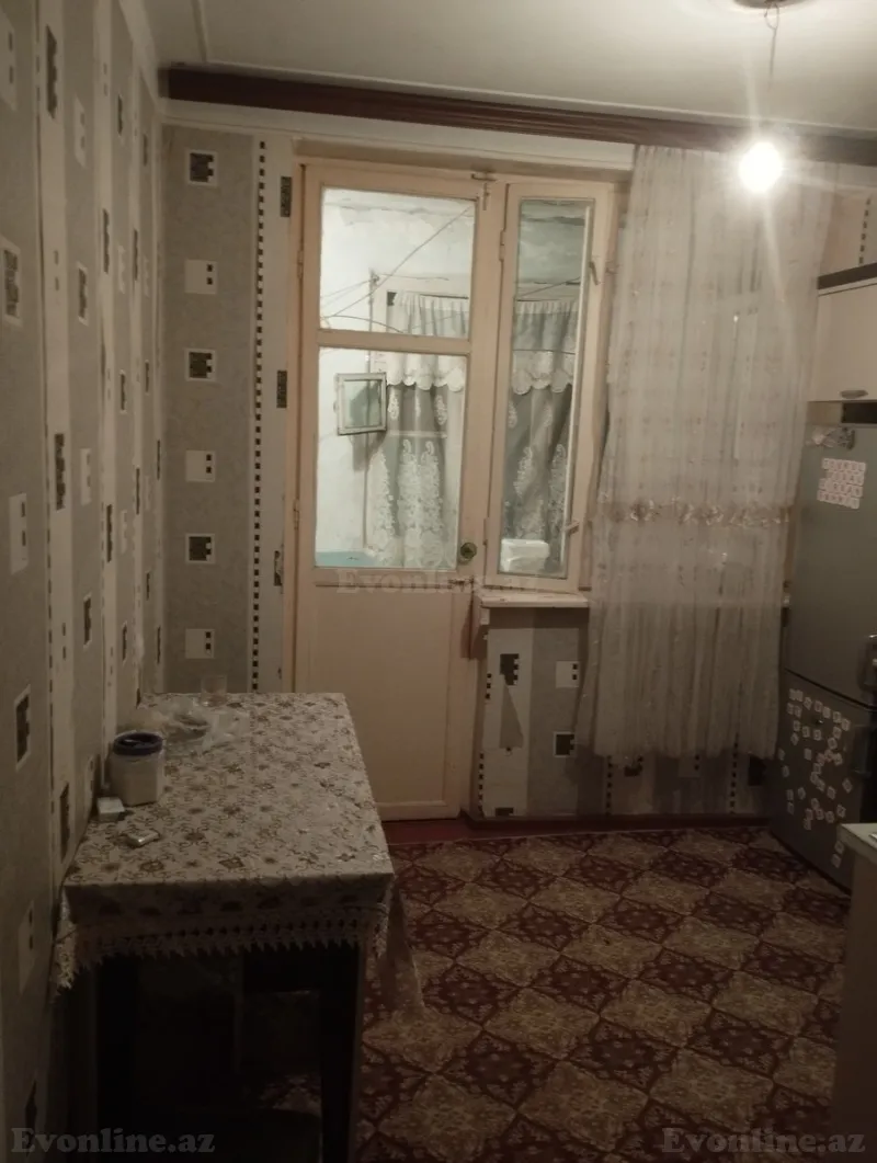 Satılır 3 otaqlı Mənzil Köhnə tikili 52 m² Sumqayıt - şəkil 2