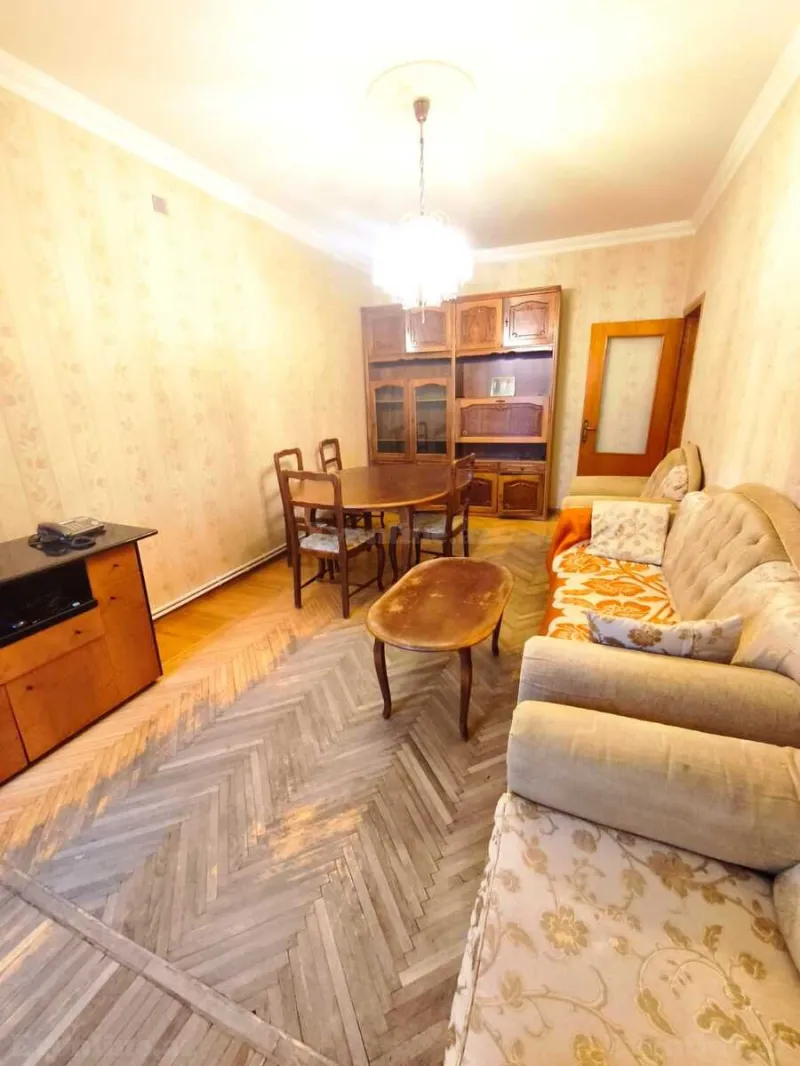 Kirayə verilir 4 otaqlı Mənzil Köhnə tikili 85 m² 8-ci mikrorayon - şəkil 2