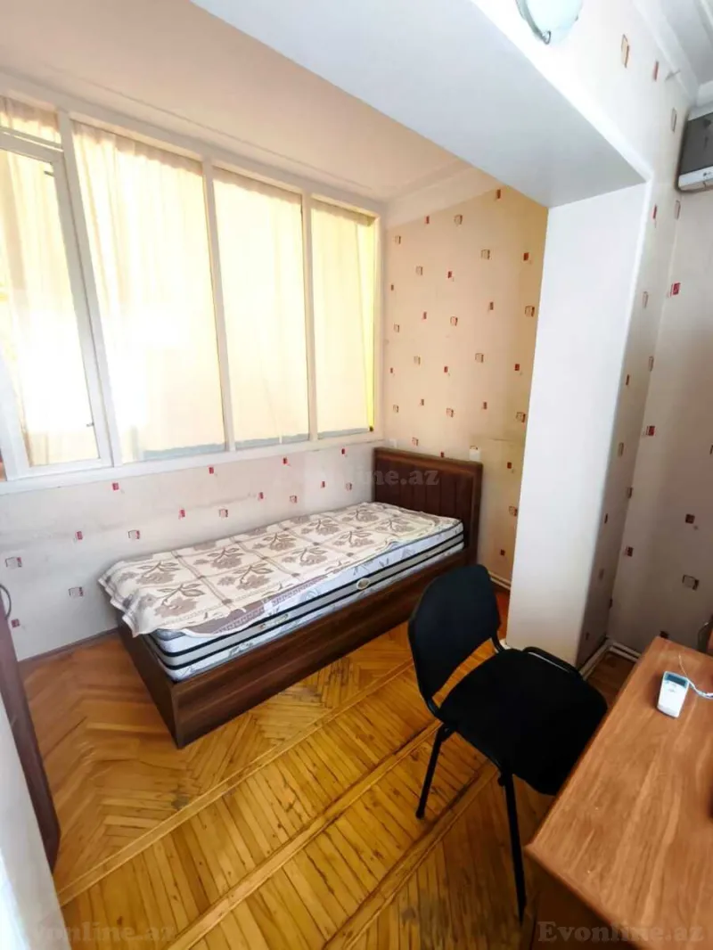 Kirayə verilir 4 otaqlı Mənzil Köhnə tikili 85 m² 8-ci mikrorayon - şəkil 4