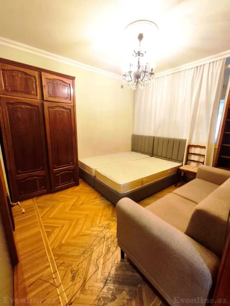 Kirayə verilir 4 otaqlı Mənzil Köhnə tikili 85 m² 8-ci mikrorayon - şəkil 9