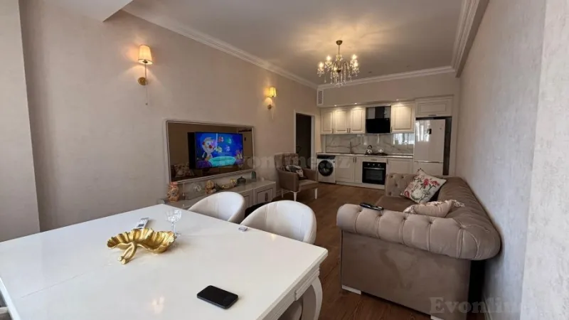 Kirayə verilir 2 otaqlı Mənzil Yeni tikili 56 m² Gənclik m. - şəkil 2