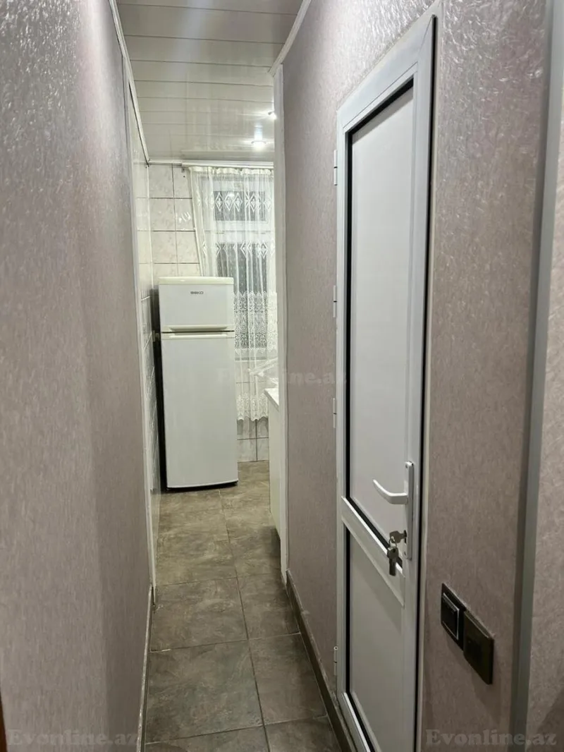 Kirayə verilir 2 otaqlı Mənzil Köhnə tikili 50 m² 4-cü mikrorayon - şəkil 6