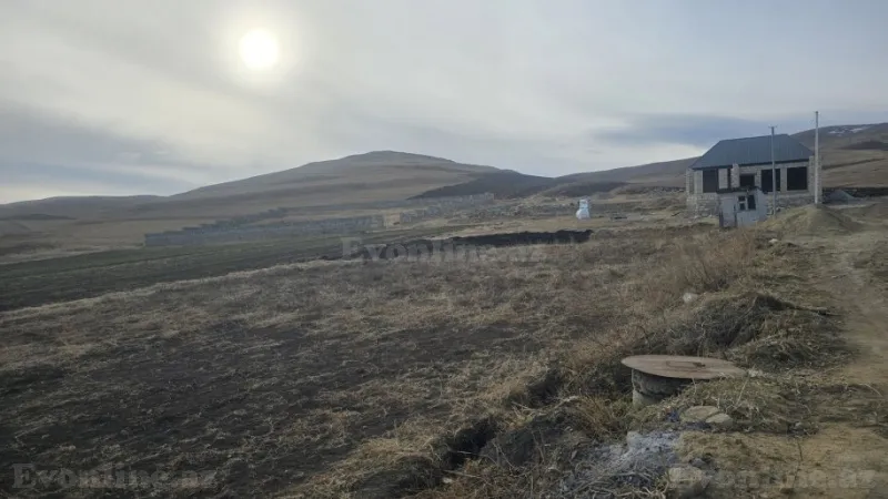 Satılır Torpaq 12 sot Gədəbəy