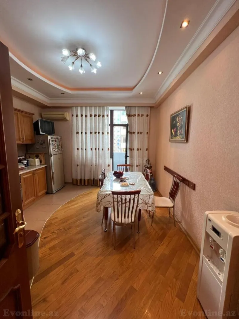 Satılır 3 otaqlı Mənzil Yeni tikili 170 m² Nəsimi r. - şəkil 9