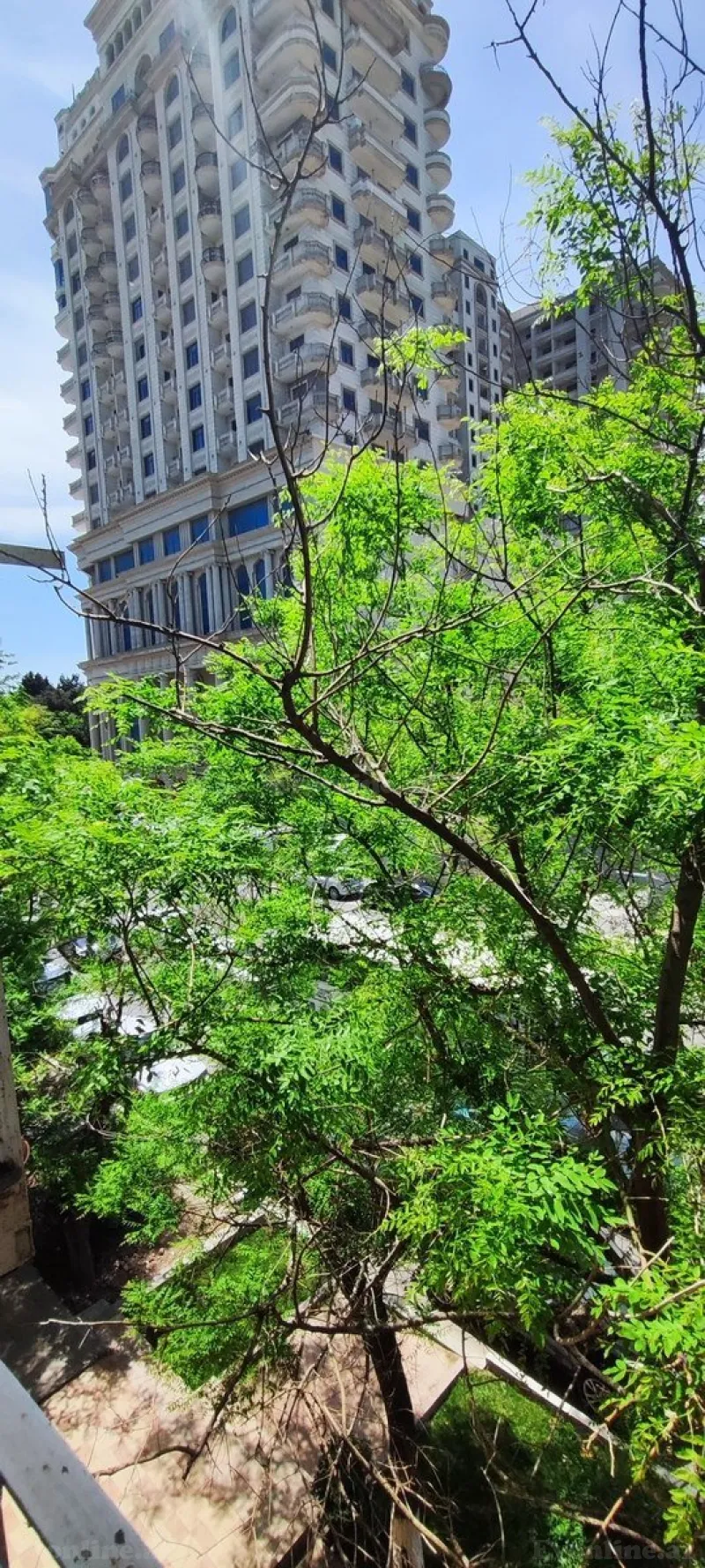 Satılır 2 otaqlı Mənzil Köhnə tikili 51 m² Yasamal - şəkil 2