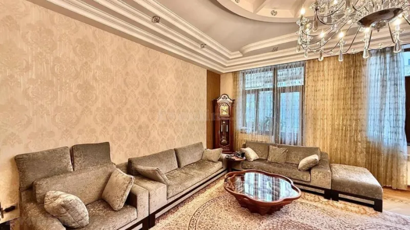 Satılır 4 otaqlı Mənzil Yeni tikili 187 m² 8 Noyabr m. - şəkil 4