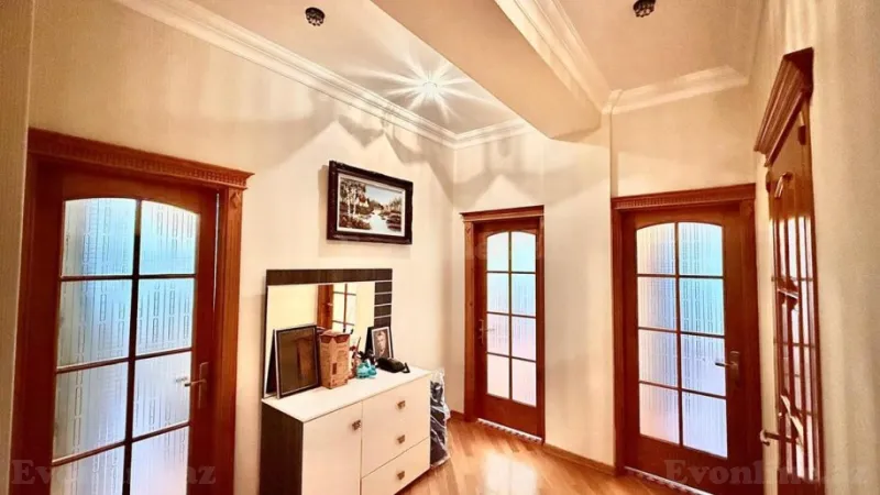 Satılır 4 otaqlı Mənzil Yeni tikili 187 m² 8 Noyabr m. - şəkil 16