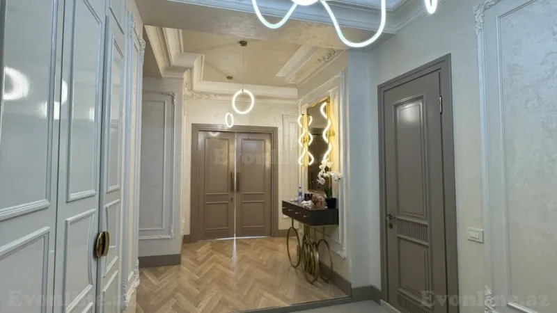 Satılır 7 otaqlı Mənzil Yeni tikili 220 m² Nəriman Nərimanov m. - şəkil 4