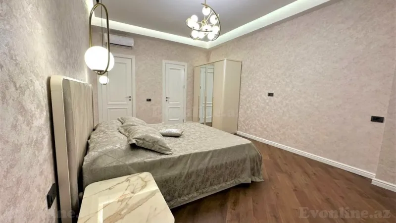 Kirayə verilir 3 otaqlı Mənzil Yeni tikili 150 m² Xətai r. - şəkil 8