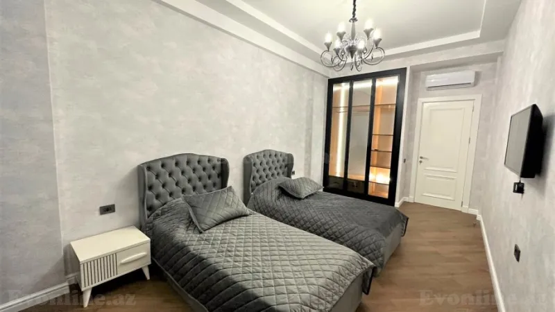 Kirayə verilir 3 otaqlı Mənzil Yeni tikili 150 m² Xətai r. - şəkil 9