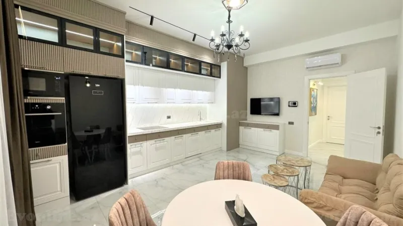 Kirayə verilir 3 otaqlı Mənzil Yeni tikili 150 m² Xətai r. - şəkil 12