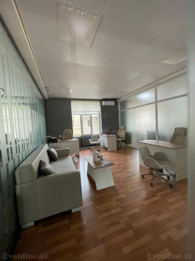 Kirayə verilir Ofis 2200 m² Gənclik m. - şəkil 4