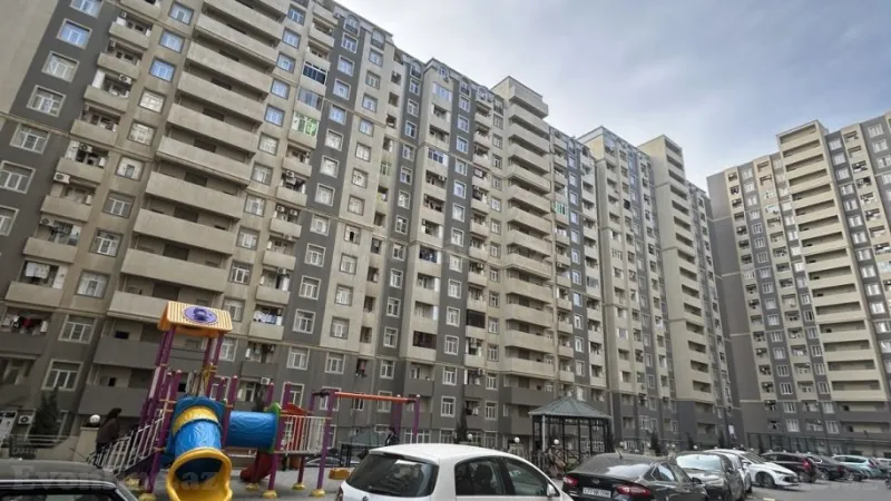 Satılır 2 otaqlı Mənzil Yeni tikili 60 m² Massiv D