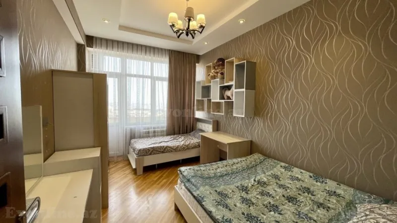 Satılır 3 otaqlı Mənzil Yeni tikili 147 m² Neftçilər m. - şəkil 17