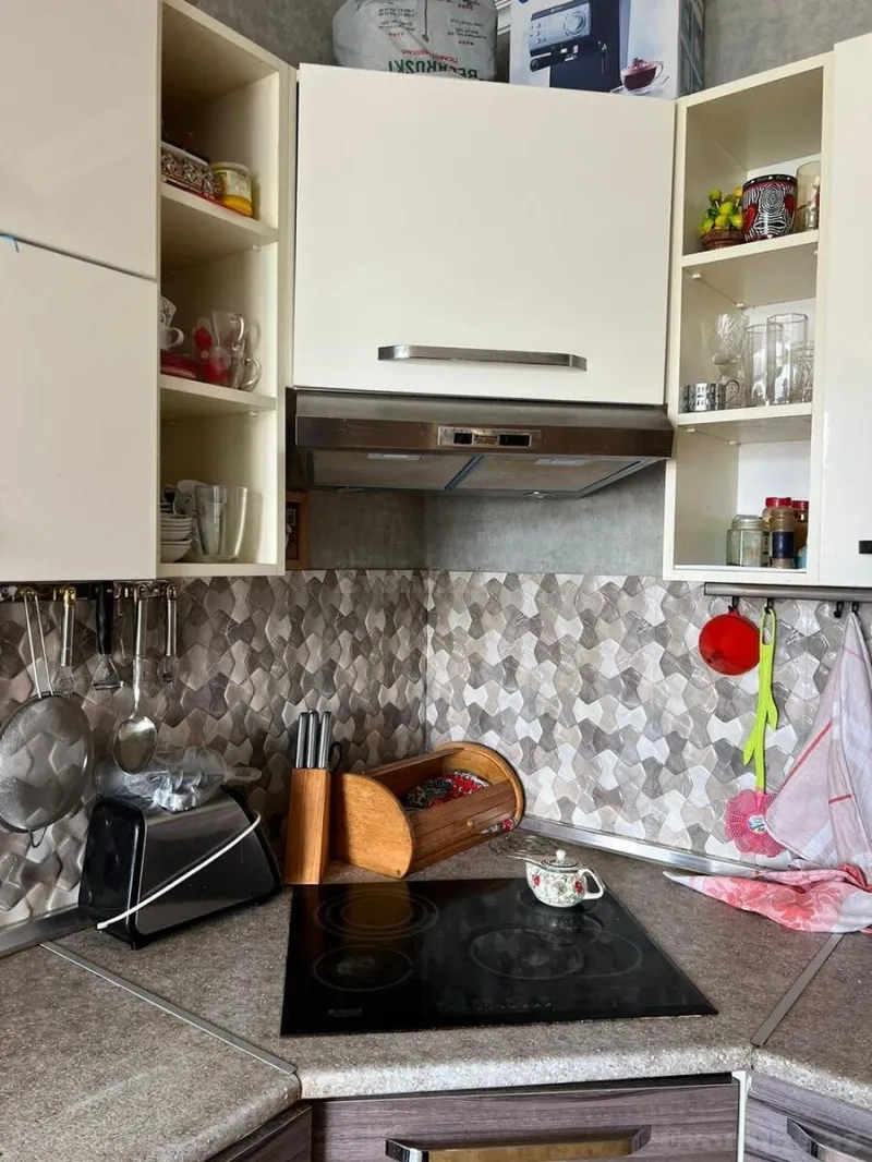 Kirayə verilir 2 otaqlı Mənzil Yeni tikili 95 m² Nizami m. - şəkil 3