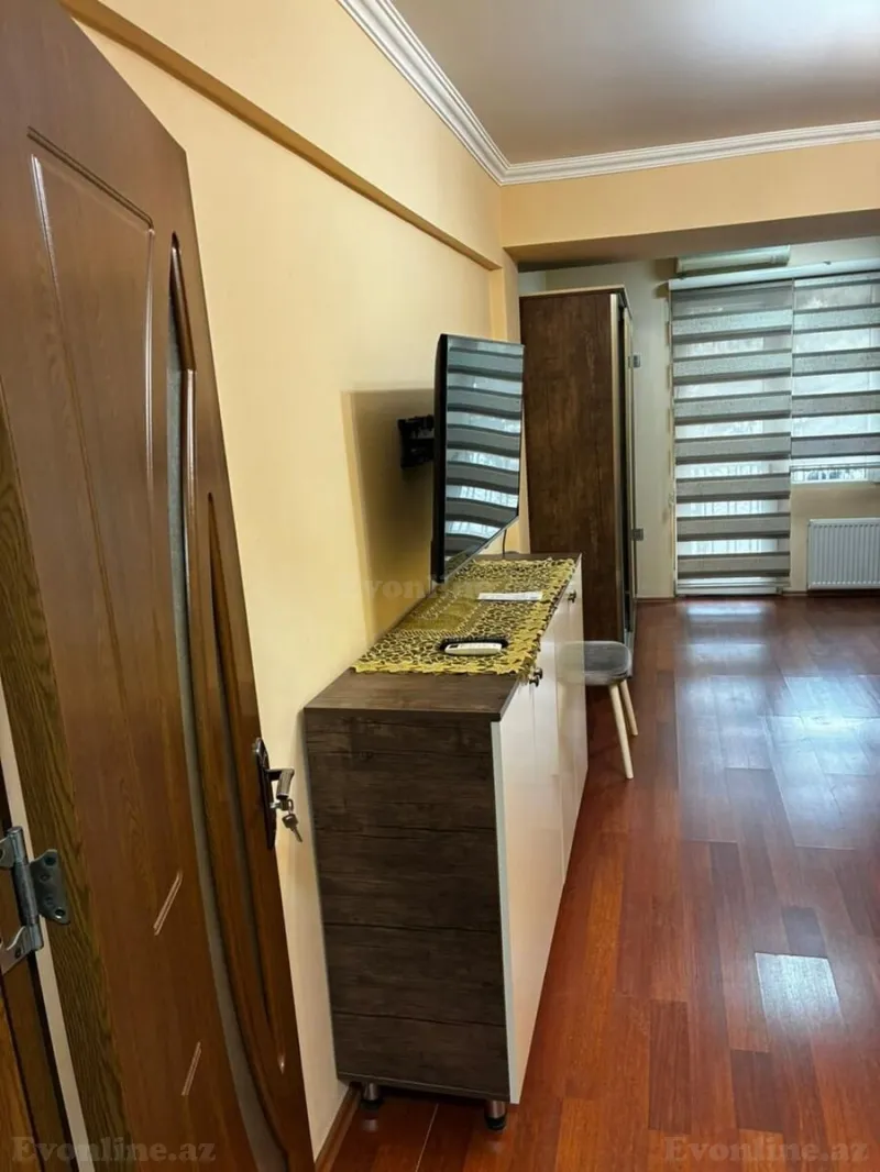 Kirayə verilir 1 otaqlı Mənzil Köhnə tikili 42 m² Gənclik m. - şəkil 6