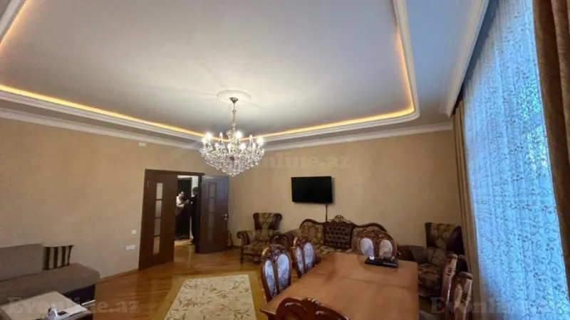 Satılır 3 otaqlı Mənzil Yeni tikili 135 m² 8 Noyabr m. - şəkil 2