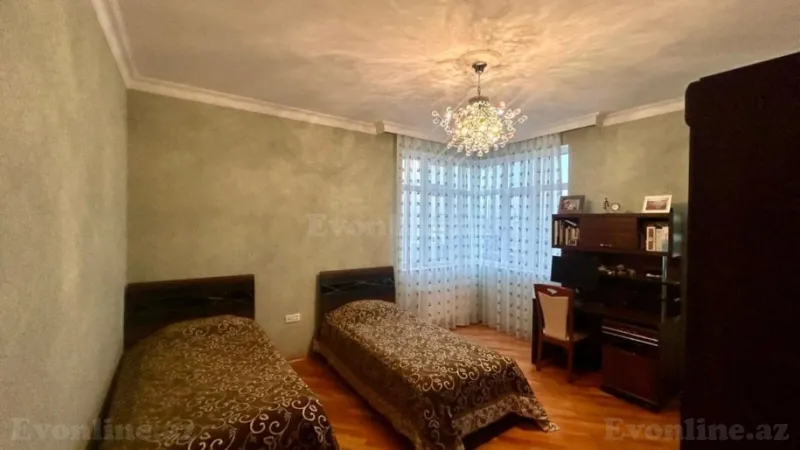 Satılır 3 otaqlı Mənzil Yeni tikili 135 m² 8 Noyabr m. - şəkil 9