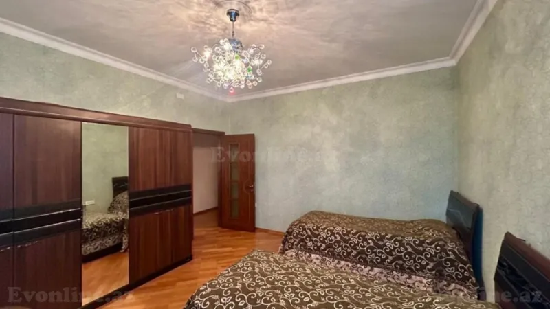 Satılır 3 otaqlı Mənzil Yeni tikili 135 m² 8 Noyabr m. - şəkil 11