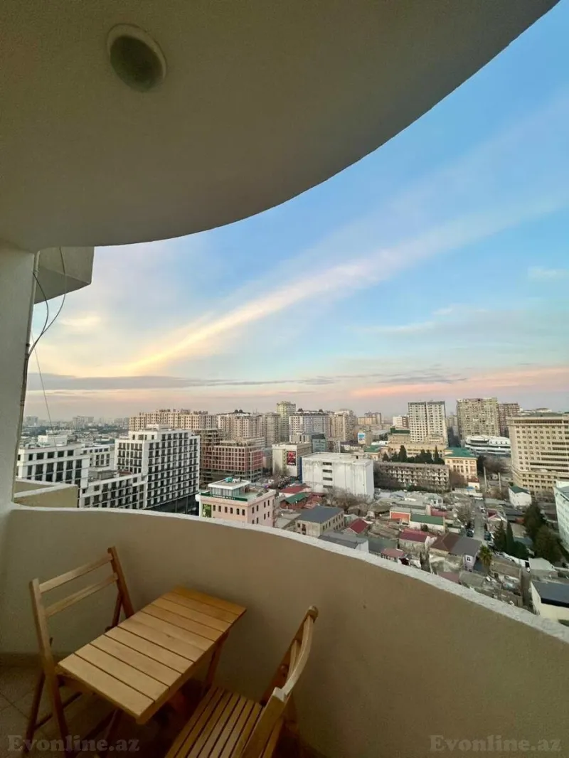 Satılır 3 otaqlı Mənzil Yeni tikili 135 m² 8 Noyabr m. - şəkil 12