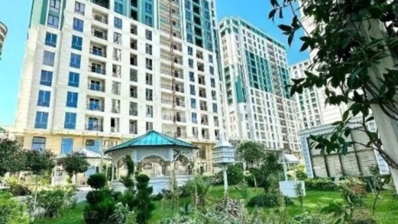 Kirayə verilir 3 otaqlı Mənzil Yeni tikili 144 m² Gənclik m.