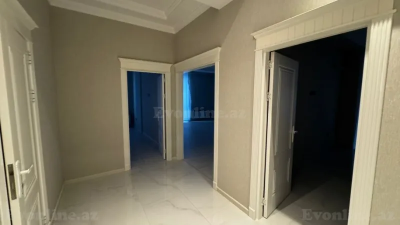 Kirayə verilir 3 otaqlı Mənzil Yeni tikili 144 m² Gənclik m. - şəkil 4
