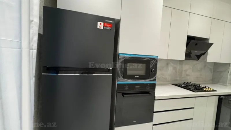 Kirayə verilir 3 otaqlı Mənzil Yeni tikili 144 m² Gənclik m. - şəkil 11