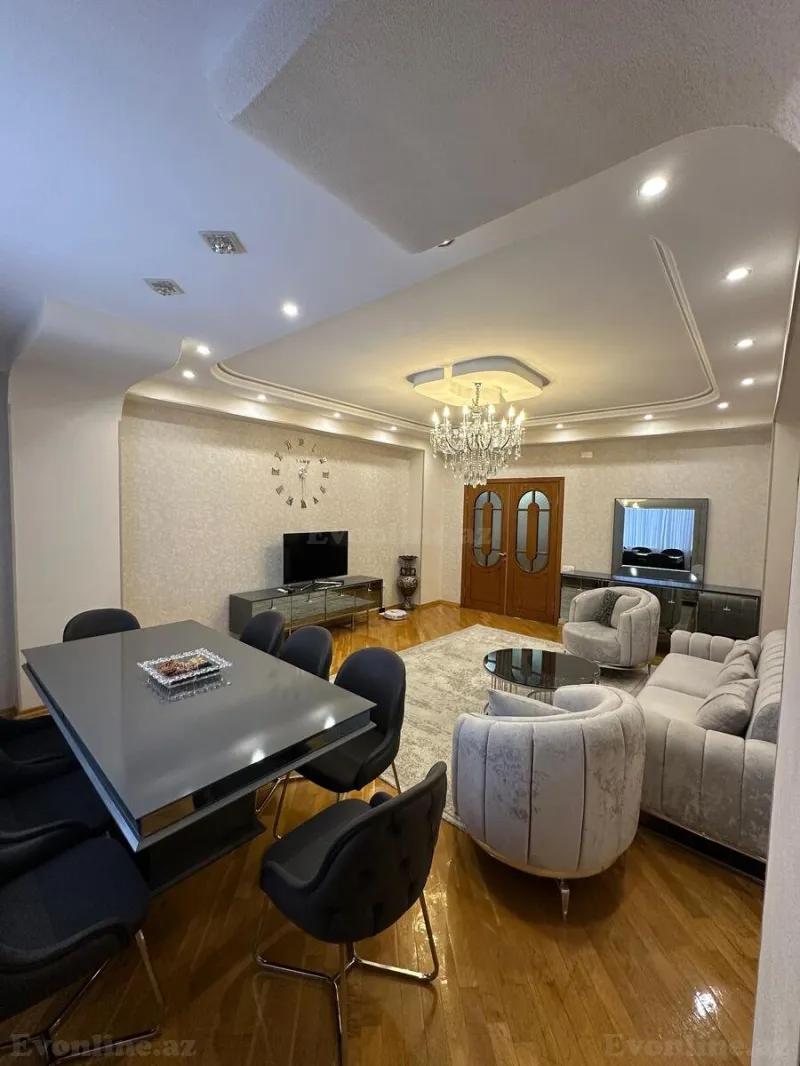 Satılır 4 otaqlı Mənzil Yeni tikili 157 m² 3-cü mikrorayon - şəkil 3