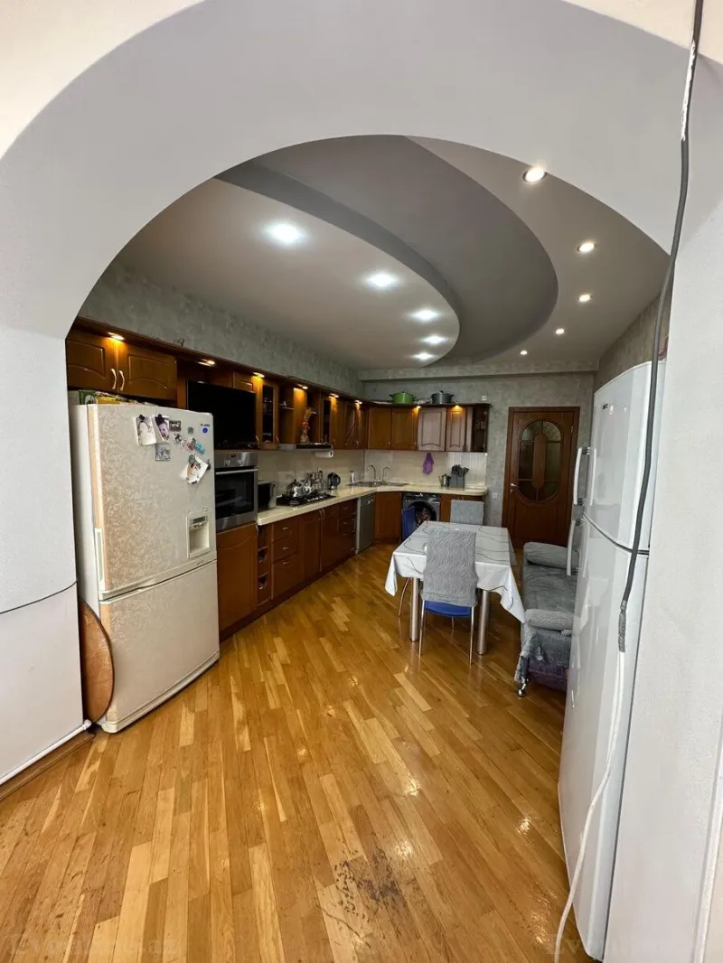 Satılır 4 otaqlı Mənzil Yeni tikili 157 m² 3-cü mikrorayon - şəkil 9