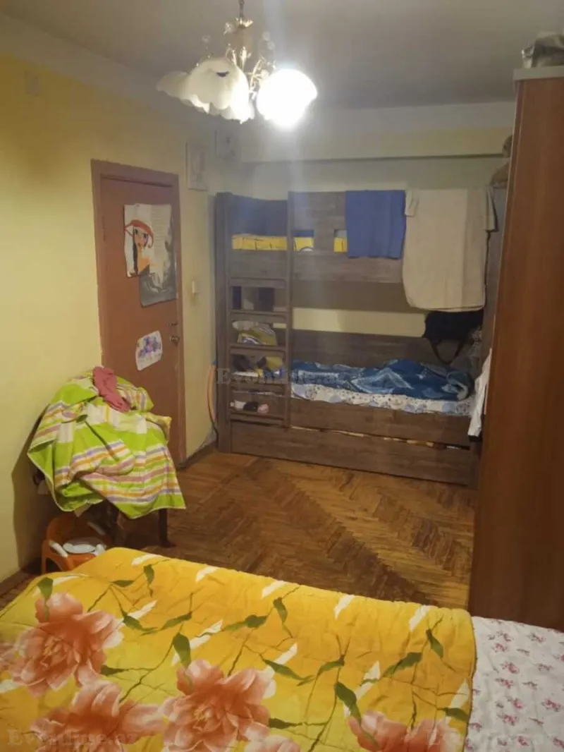 Satılır 3 otaqlı Mənzil Köhnə tikili 80 m² 28 May m.