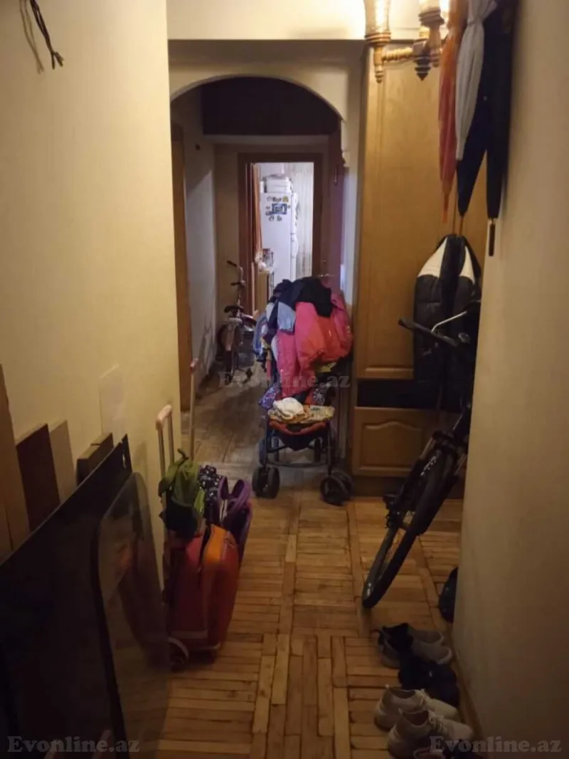 Satılır 3 otaqlı Mənzil Köhnə tikili 80 m² 28 May m. - şəkil 4