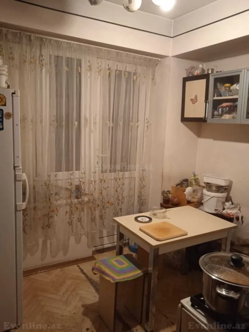Satılır 3 otaqlı Mənzil Köhnə tikili 80 m² 28 May m. - şəkil 5