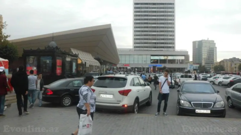 Satılır 3 otaqlı Mənzil Köhnə tikili 80 m² 28 May m. - şəkil 10