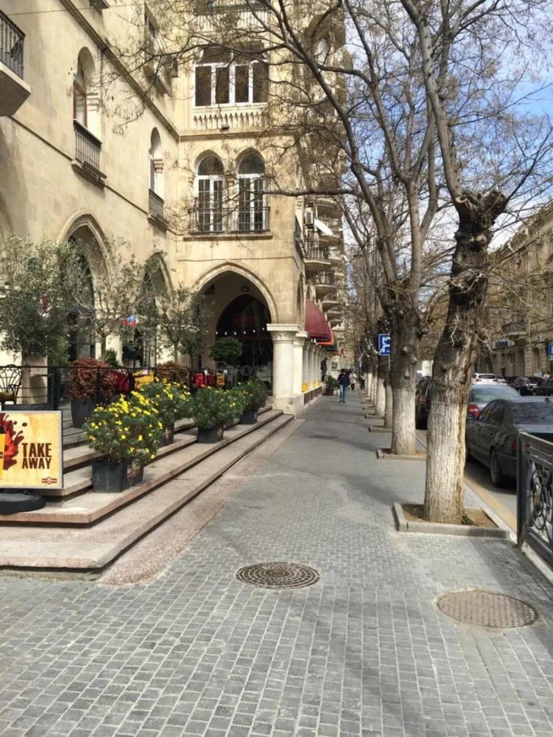 Satılır Obyekt 219 m² Sahil m.