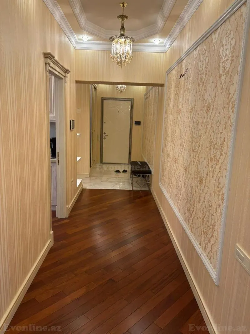 Kirayə verilir 3 otaqlı Mənzil Yeni tikili 136 m² Nəriman Nərimanov m.