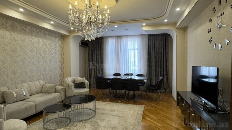 Satılır 4 otaqlı Mənzil Yeni tikili 172 m² 8 Noyabr m. - şəkil 2