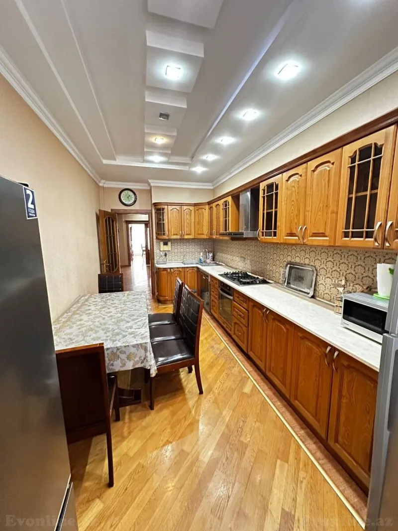 Kirayə verilir 3 otaqlı Mənzil Yeni tikili 157 m² 8 Noyabr m. - şəkil 2