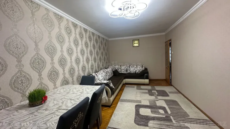 Satılır 4 otaqlı Mənzil Köhnə tikili 90 m² 8-ci kilometr - şəkil 2