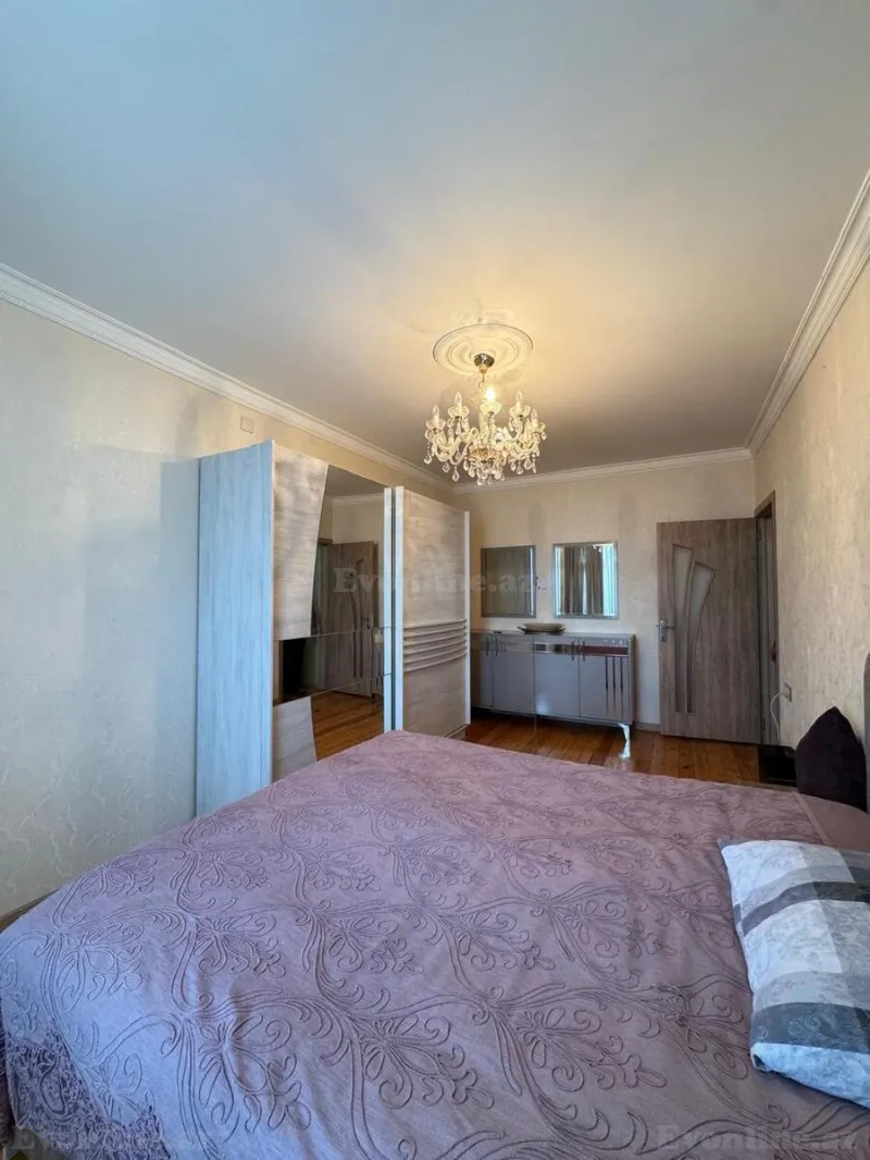 Satılır 5 otaqlı Mənzil Köhnə tikili 130 m² Neftçilər m. - şəkil 9