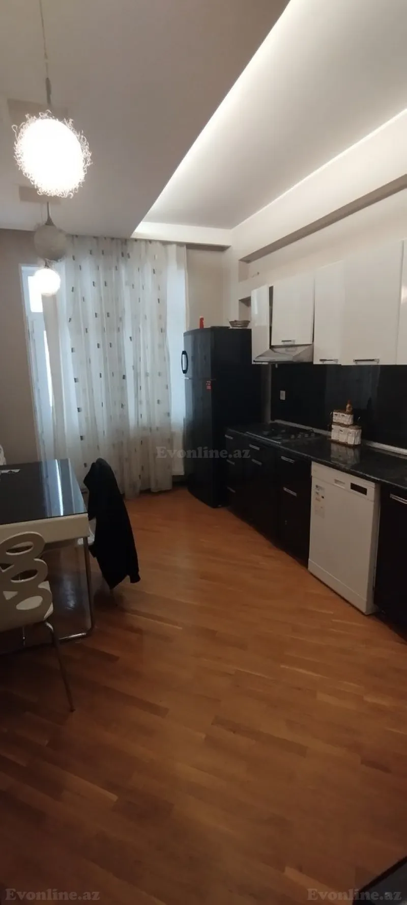 Kirayə verilir 3 otaqlı Mənzil Yeni tikili 150 m² Gənclik m. - şəkil 8