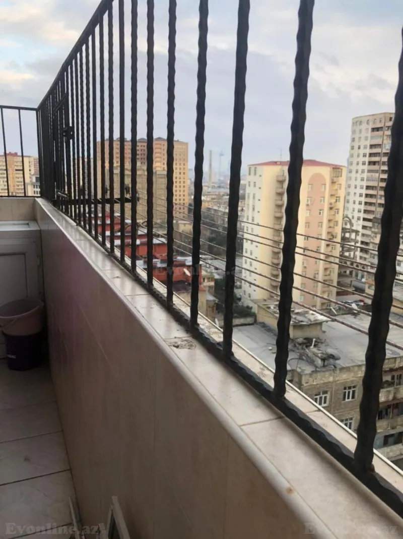 Satılır 3 otaqlı Mənzil Yeni tikili 138 m² Azadlıq prospekti m. - şəkil 9