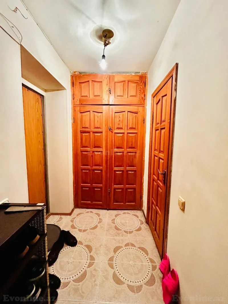 Satılır 2 otaqlı Mənzil Köhnə tikili 55 m² Nərimanov r. - şəkil 4