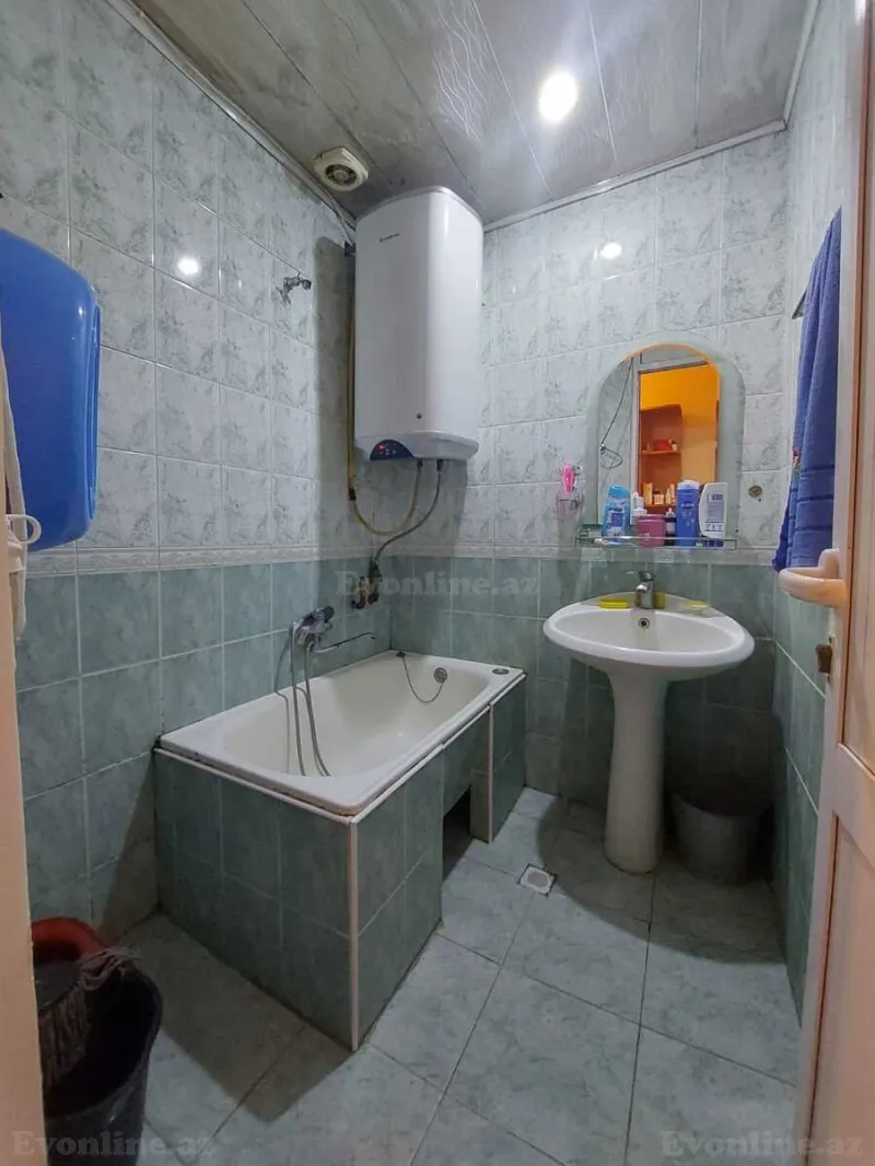 Satılır 2 otaqlı Mənzil Köhnə tikili 55 m² Nərimanov r. - şəkil 6