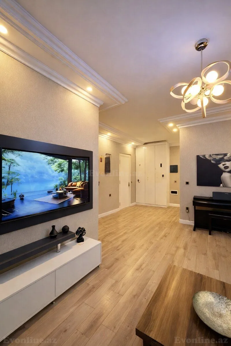 Satılır 3 otaqlı Mənzil Yeni tikili 100 m² Yasamal r. - şəkil 5