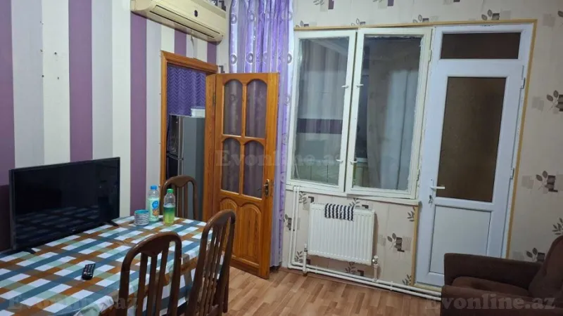 Kirayə verilir 2 otaqlı Mənzil Köhnə tikili 55 m² 3-cü mikrorayon