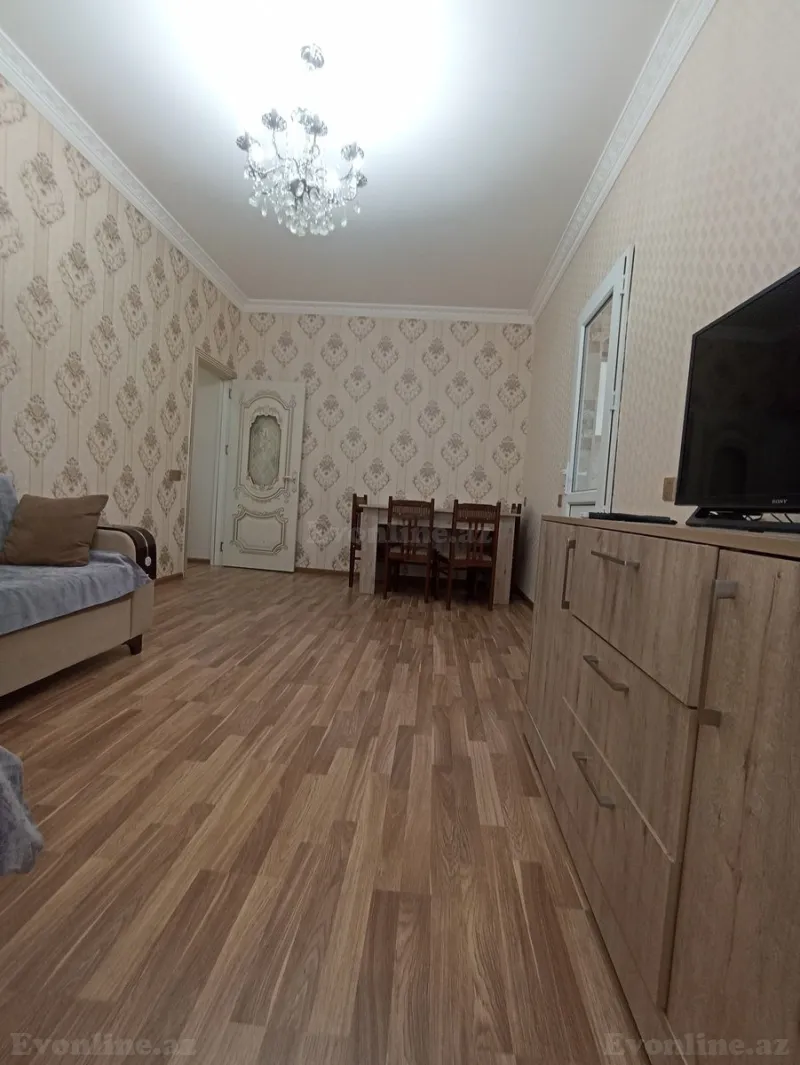 Kirayə verilir 2 otaqlı Mənzil Köhnə tikili 40 m² 7-ci mikrorayon - şəkil 3